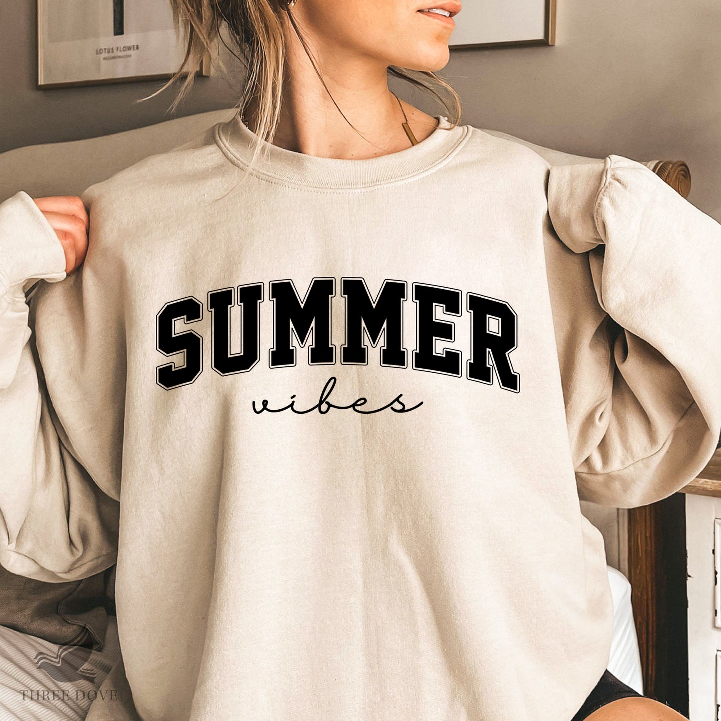 retro summer vibes varsity svg