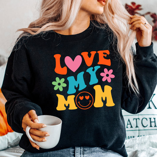 Love my mom Retro Wavy SVG